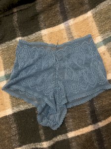 Calcinha azul rendinha bem princesinha