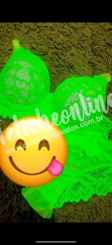 Jogo de lingerie Verde neon Usado