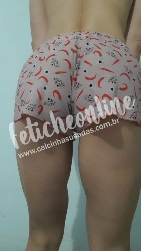 Short Pijama Usado Cheirinho de Xixi