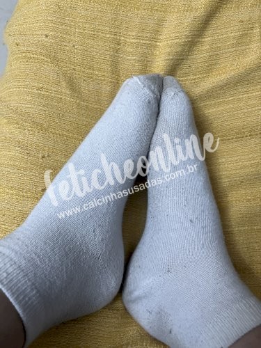 Meia branca chulézinho