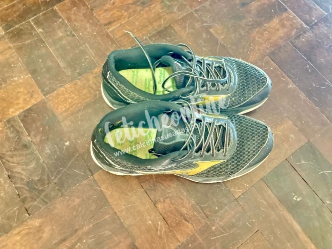 Tenis mizuno original usado por anos, com muito chulé, na academia, para corridas e caminhadas longas IMPREGNADO 